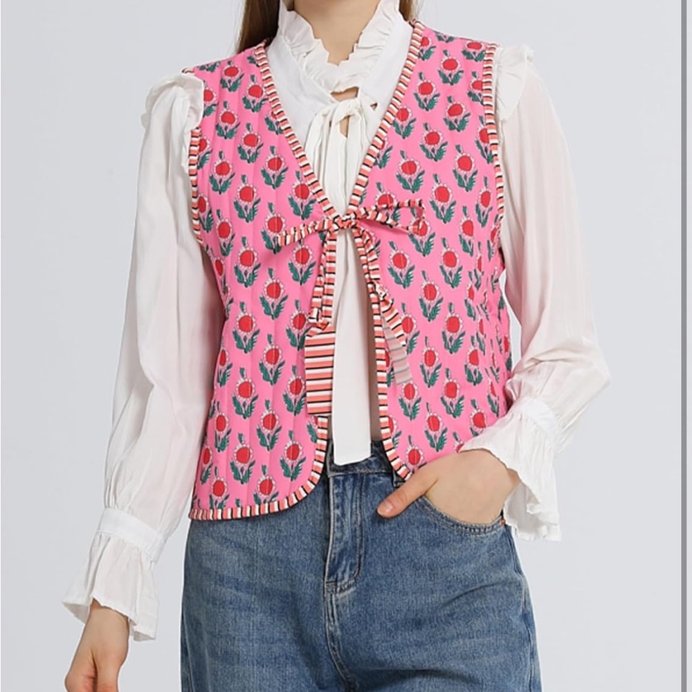 Women's Cropped Floral Quilted Puffer Vest Printed Lightweight Sleeveless Padded
